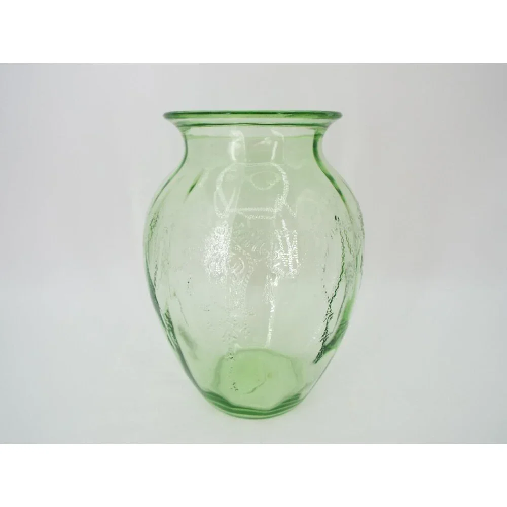Vintage Anchor Hocking Green Uranium Glass Ballerina Cameo 8
